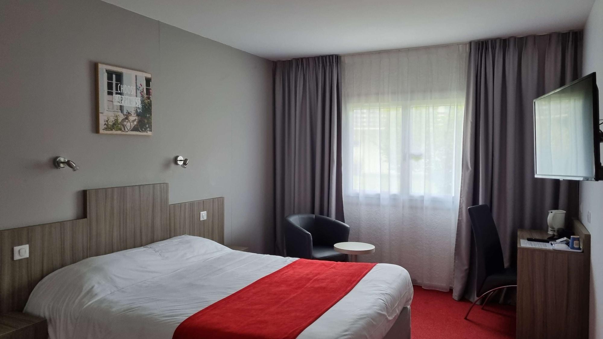 Kyriad Angouleme Nord Champniers- Hotel & Residence Zewnętrze zdjęcie