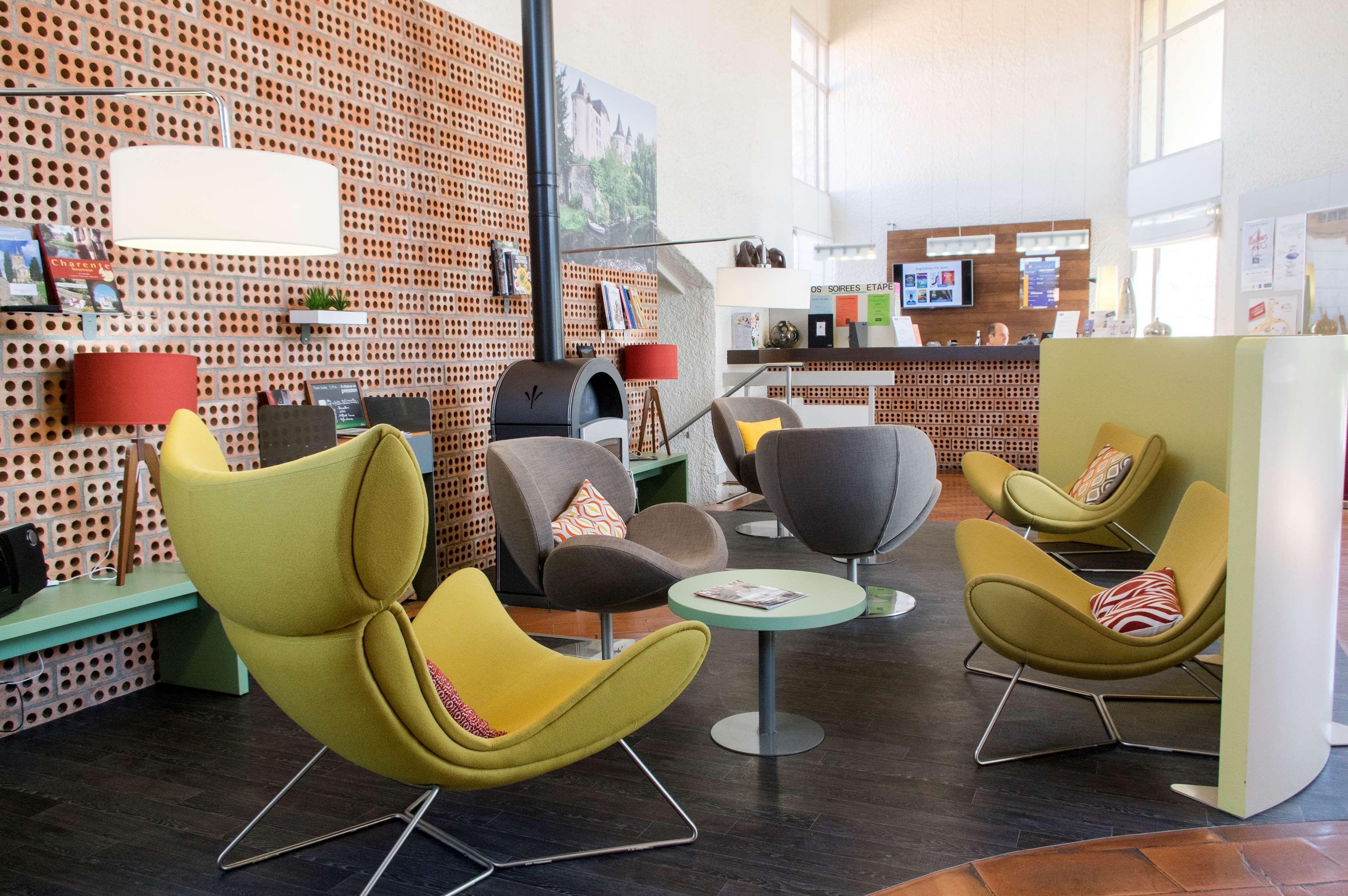 Kyriad Angouleme Nord Champniers- Hotel & Residence Zewnętrze zdjęcie